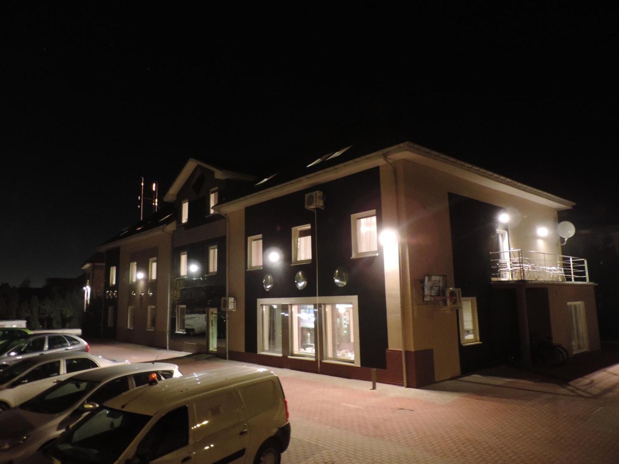 Apart A2 Poznan - 24H - Self Check-In - Free Parking Экстерьер фото