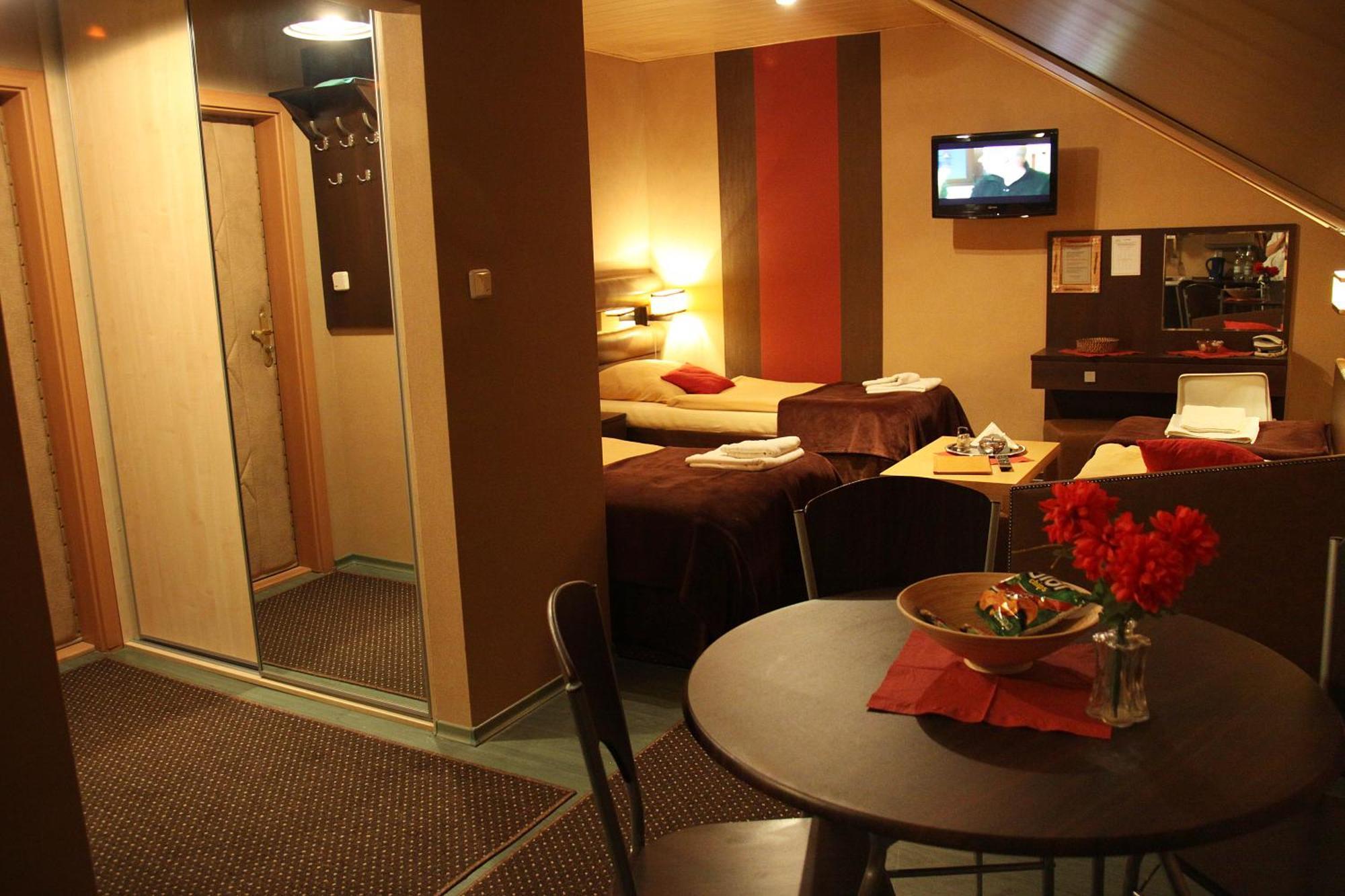 Apart A2 Poznan - 24H - Self Check-In - Free Parking Номер фото