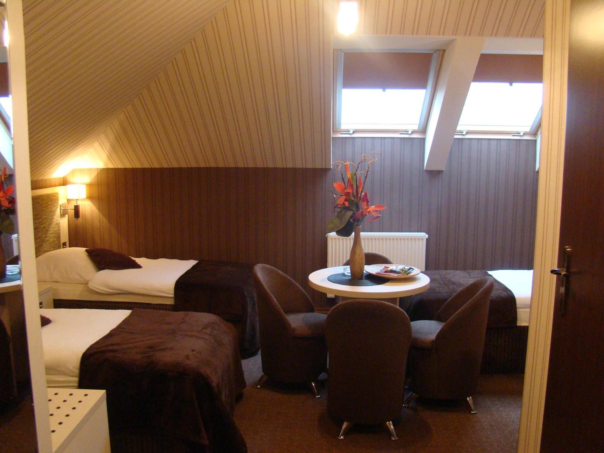 Apart A2 Poznan - 24H - Self Check-In - Free Parking Экстерьер фото