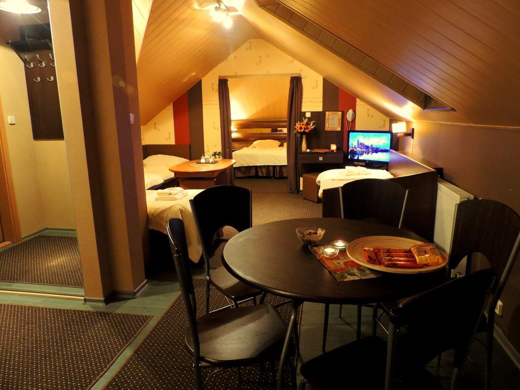 Apart A2 Poznan - 24H - Self Check-In - Free Parking Номер фото